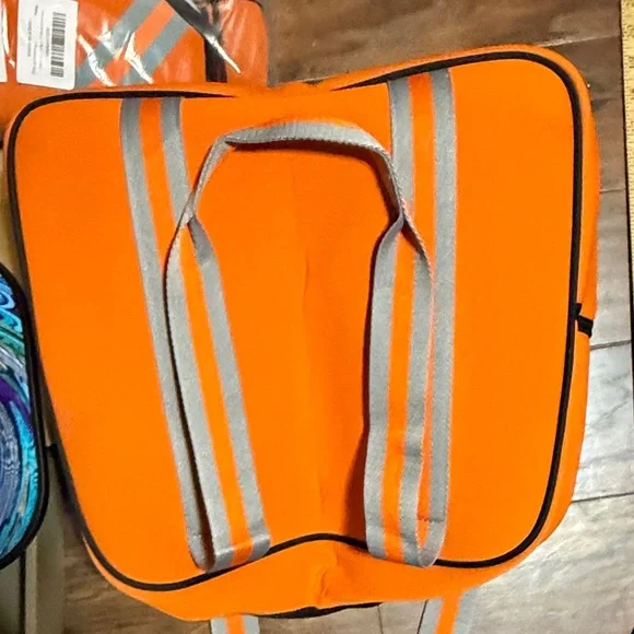 Ticci Tonetto Orange and Blue Bag Pickle Ball Set - Picture 5 of 10